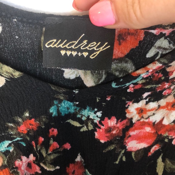 Audrey Black Floral Cold Shoulder Dress - Picture 5 of 6